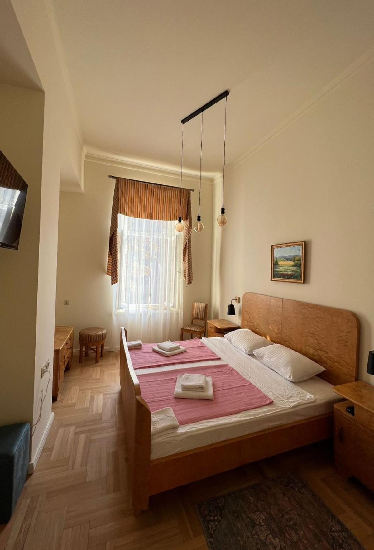 Communa Good Vibes Tiflis Dış mekan fotoğraf